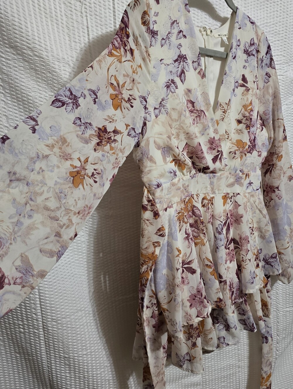Miami Floral Long Sleeve Romper Ruffle Mini Floral Print Boho Size Medium